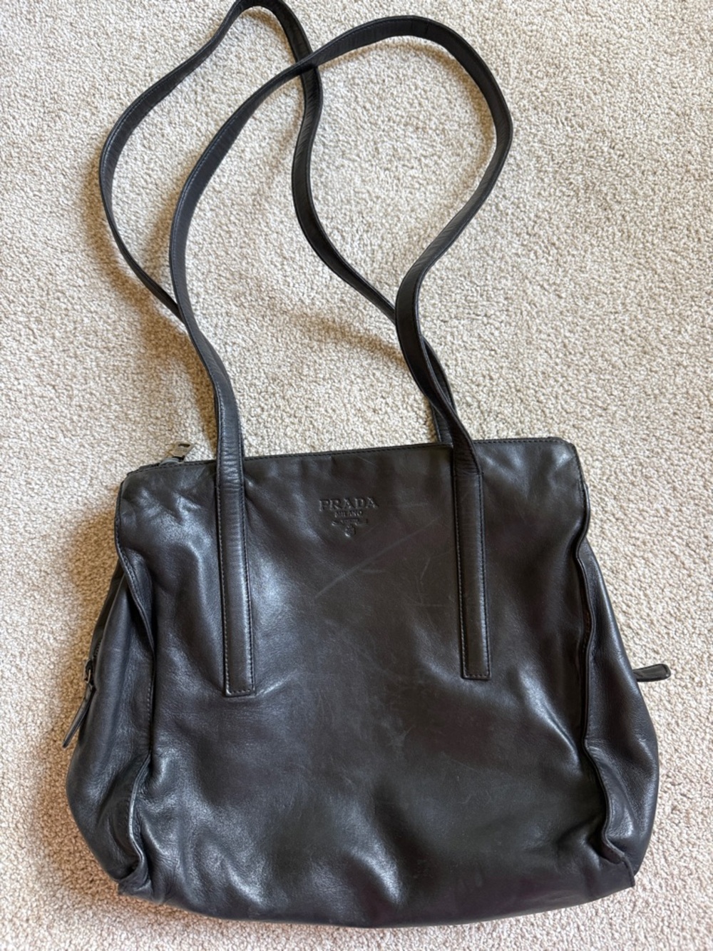 💥Authentic💥 Prada Black Leather Shoulder Tote , Vintage, Authentic